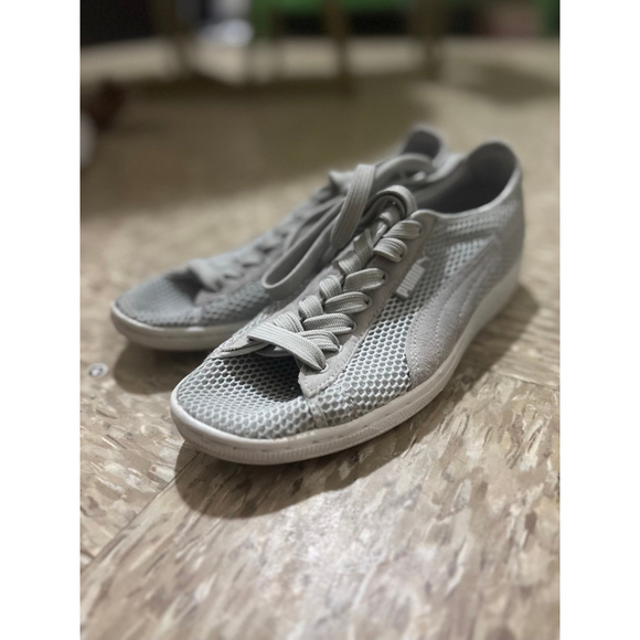 Puma - Picture 1 of 7